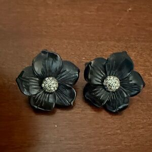 Black Mother of Pearl and Diamond Flower Earrings